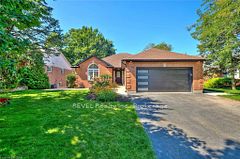 26 Oakridge Boulevard, Pelham, ON, exterior