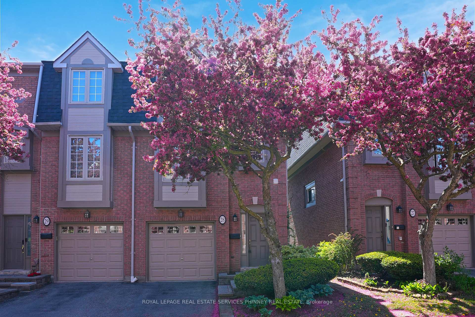 28 - 3140 Fifth Line W, Mississauga, ON, exterior