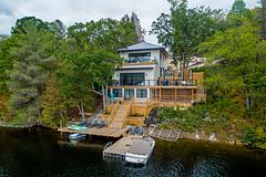 1416 Northey's Bay Road, North Kawartha, ON, exterior
