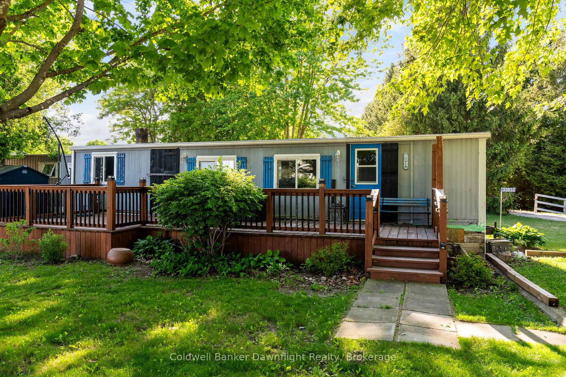 33833 Hessenland Lane, Bluewater, ON, exterior