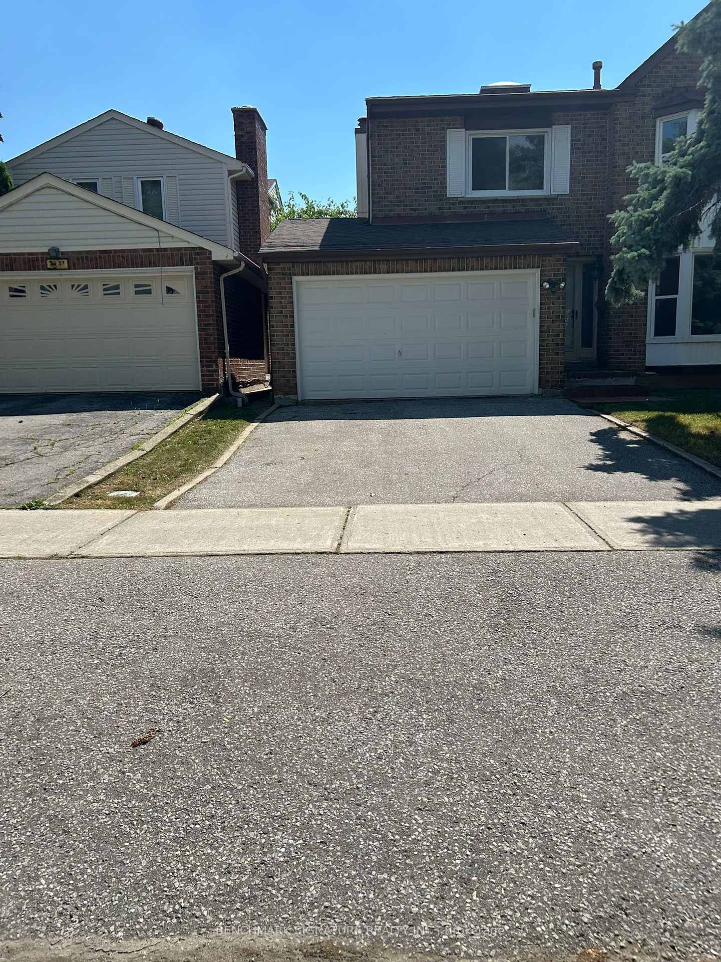 35 Wintermute Boulevard, Toronto E05, ON, exterior