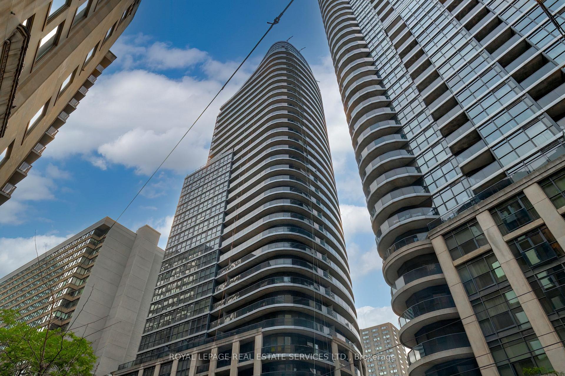 603 - 25 Carlton Street, Toronto C08, ON, exterior