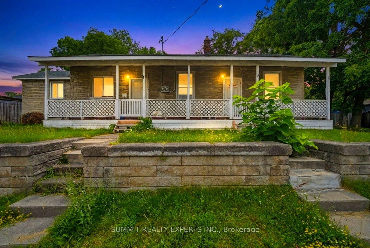 225 Ainsile Street S, Cambridge, ON, exterior