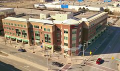 300 - 231 Oak Park Boulevard, Oakville, ON, exterior