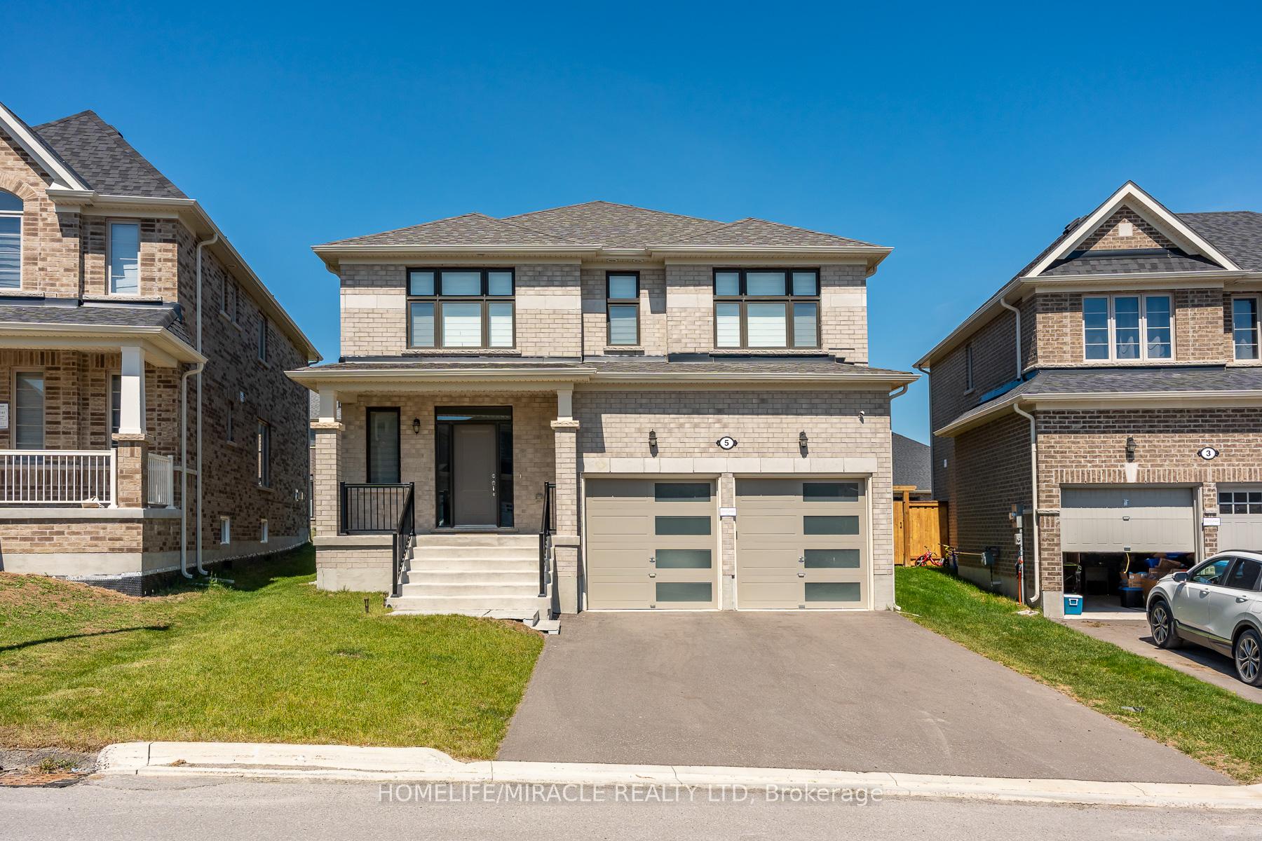 5 Ainslie Hill Crescent, Georgina, ON, exterior