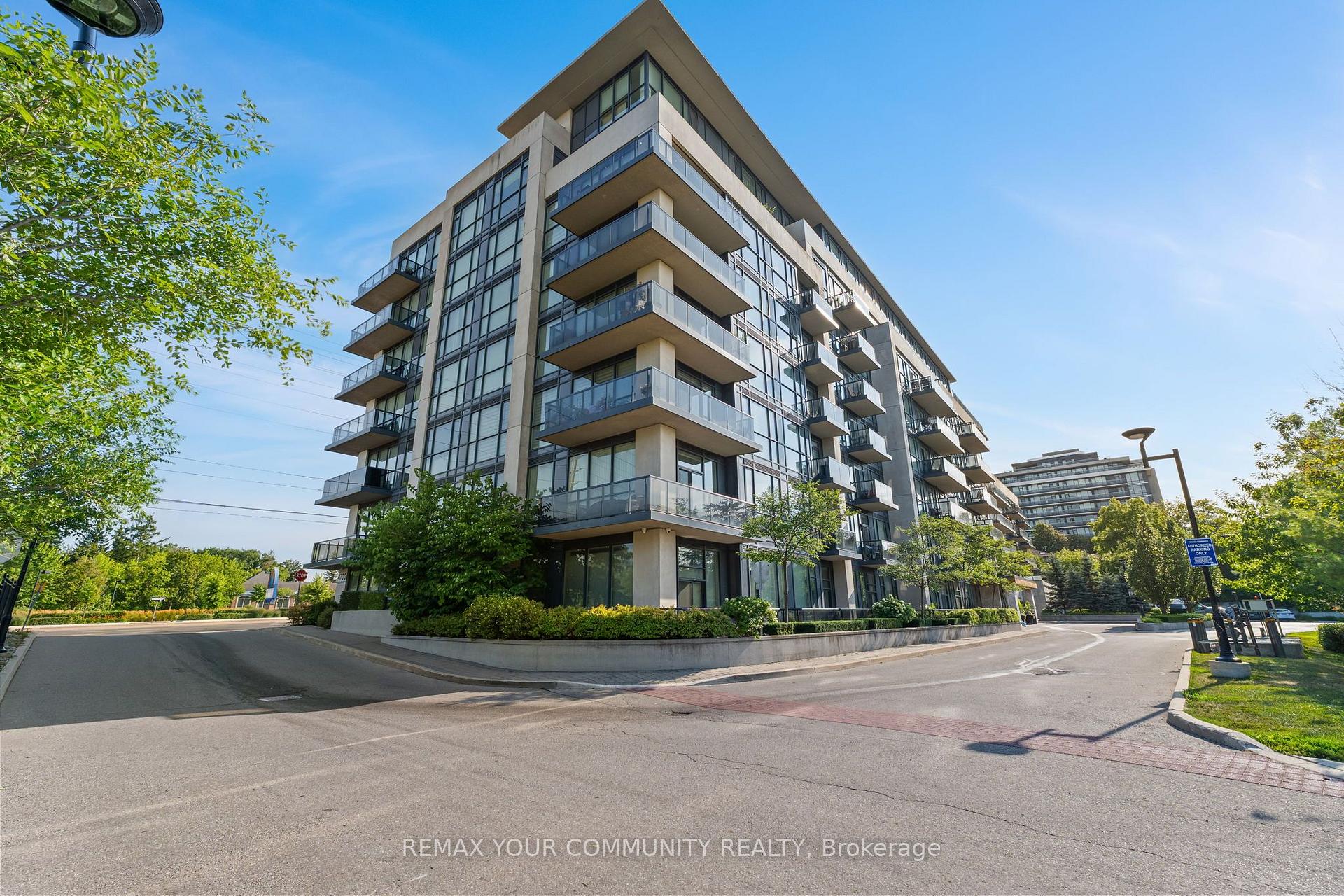 205 - 4700 Highway 7 N/A, Vaughan, ON, exterior