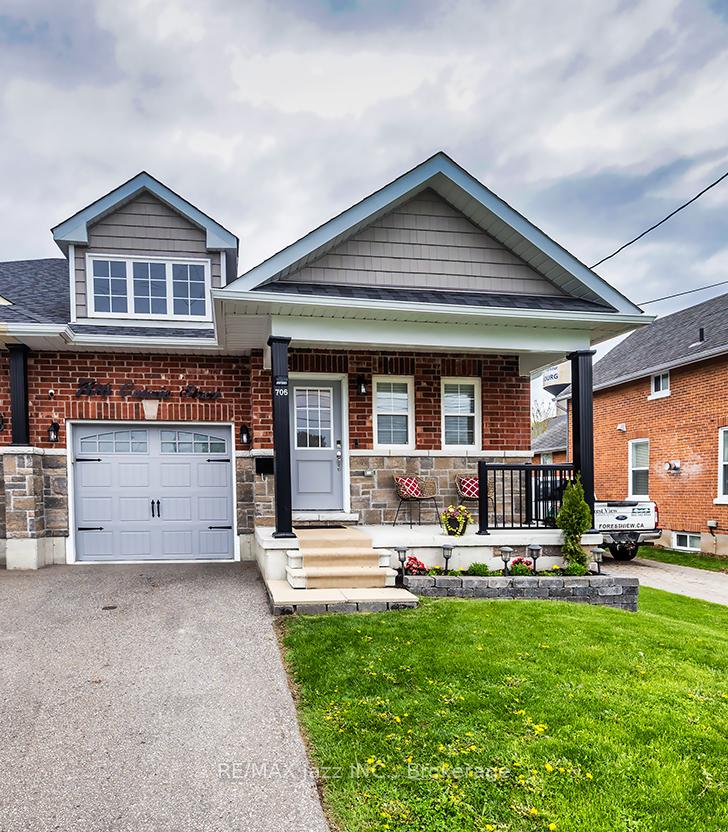 706 Ontario Street, Cobourg, ON, exterior