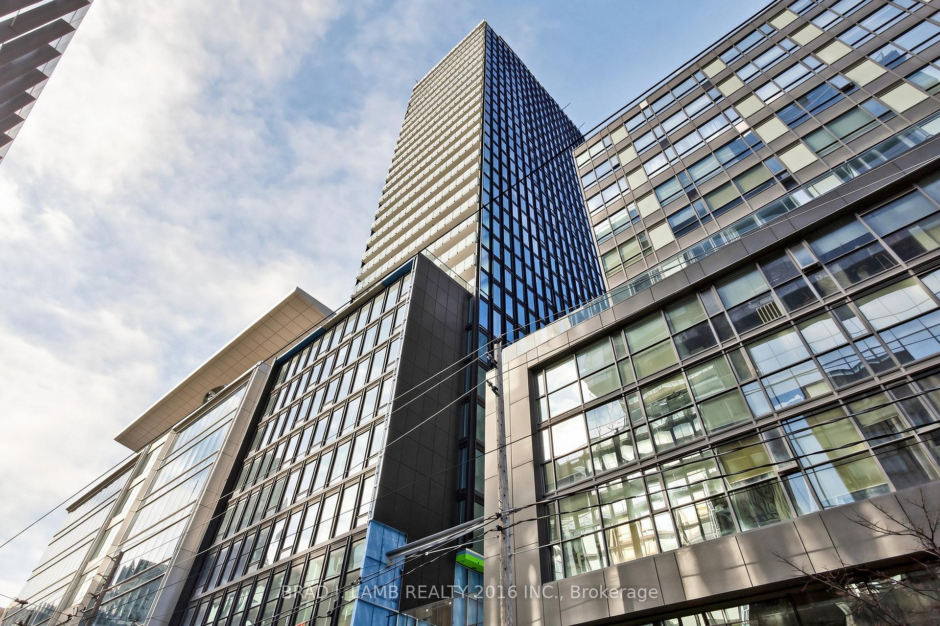 701 - 284 King Street E, Toronto C08, ON, exterior