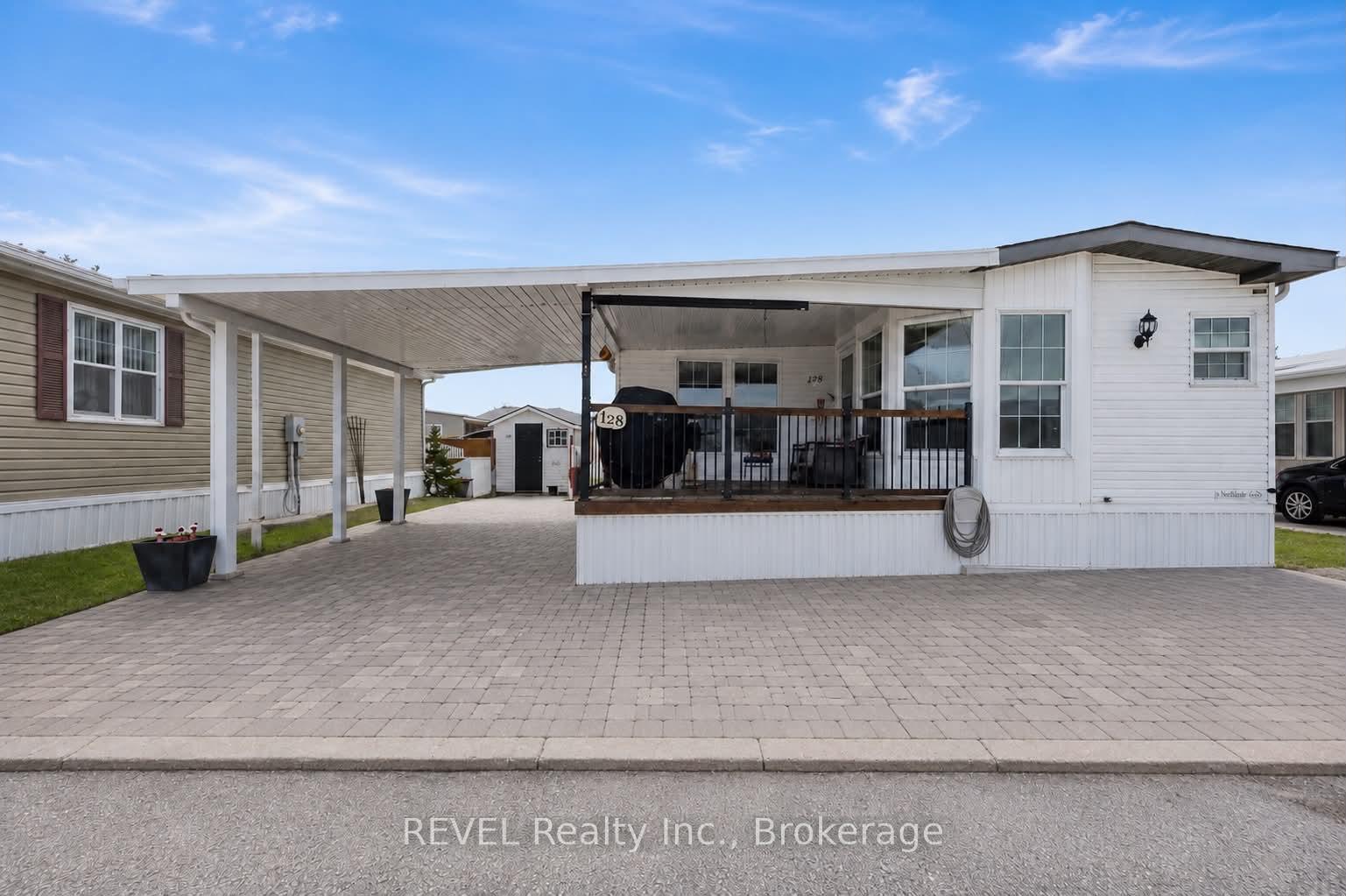 128 - 3033 Townline Road, Fort Erie, ON, exterior