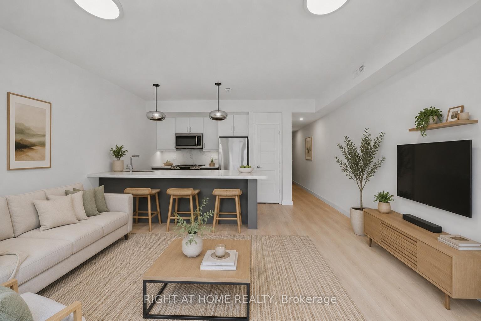 2 - 367 Howland Avenue, Toronto C02, ON, exterior