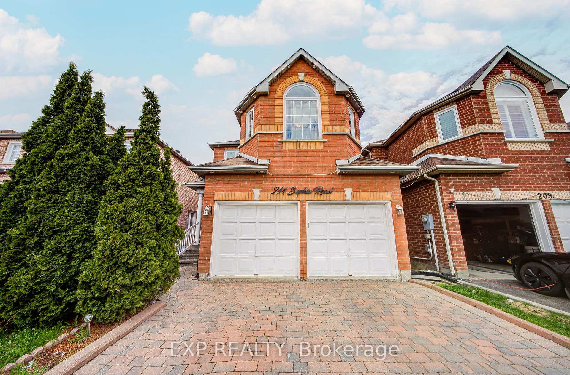 211 Sophia Road, Markham, ON, exterior
