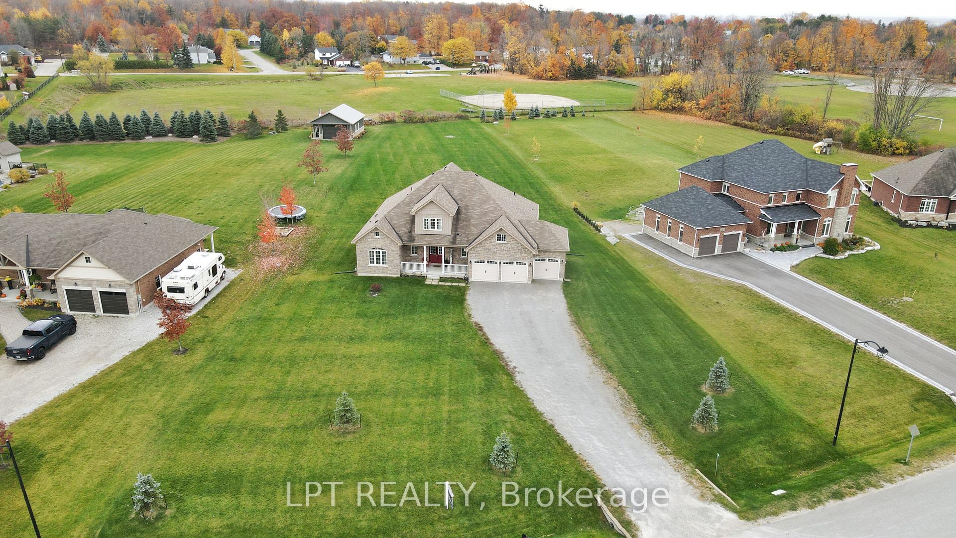 LEASE - 12 Plowright Road, Springwater, ON, exterior