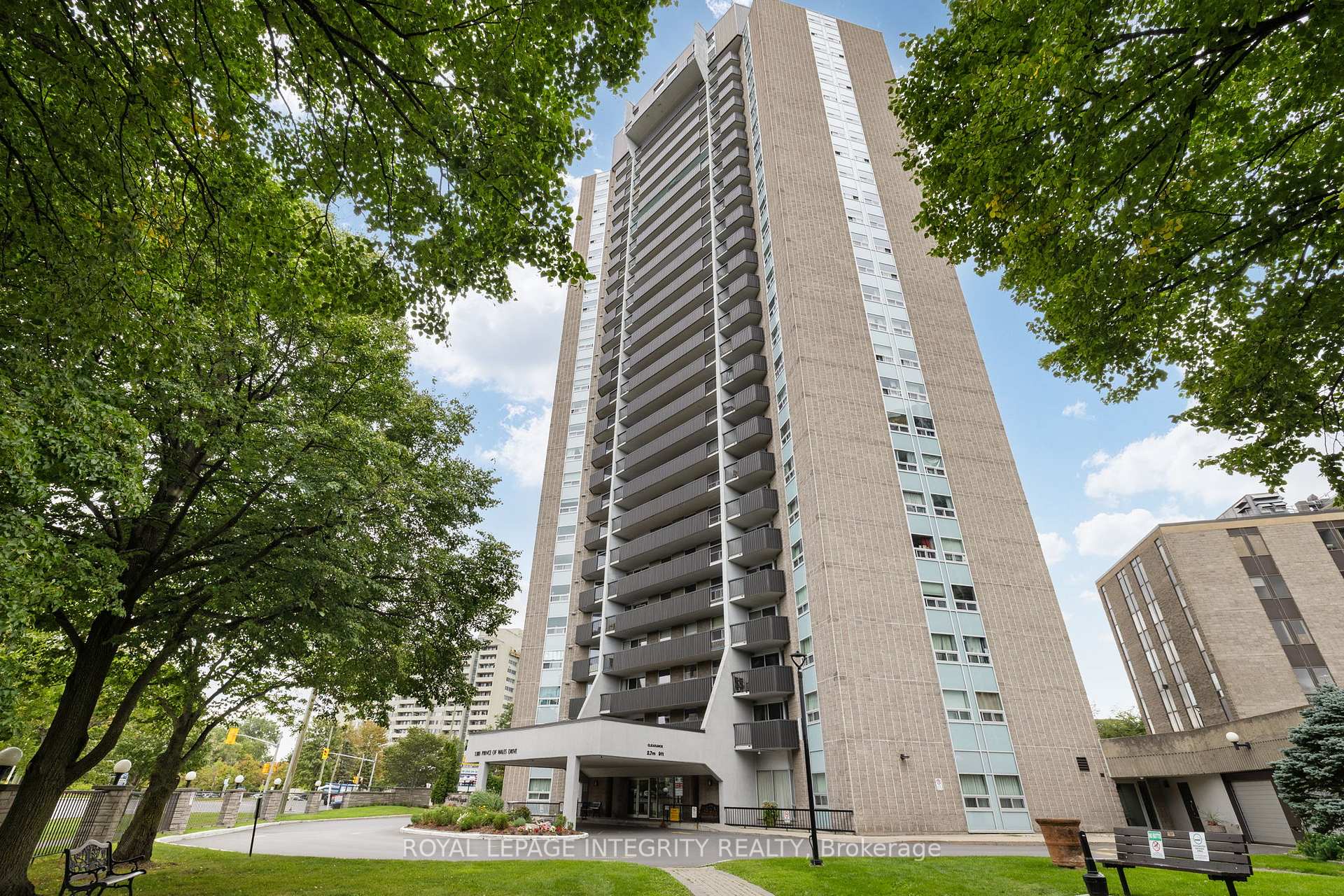 1702 - 1380 Prince Of Wales Drive, Mooneys Bay - Carleton Heights and Area, ON, exterior