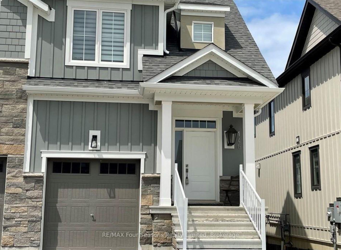 146 Sycamore Street, Blue Mountains, ON, exterior