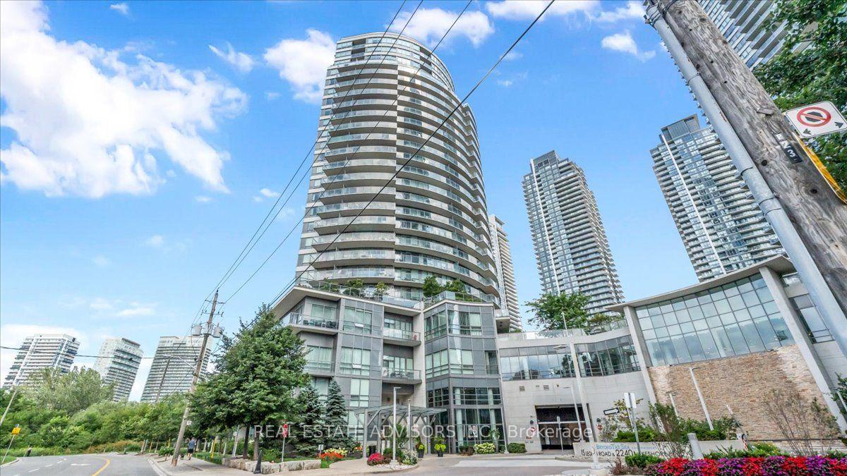 204 - 15 Legion Road, Toronto W06, ON, exterior