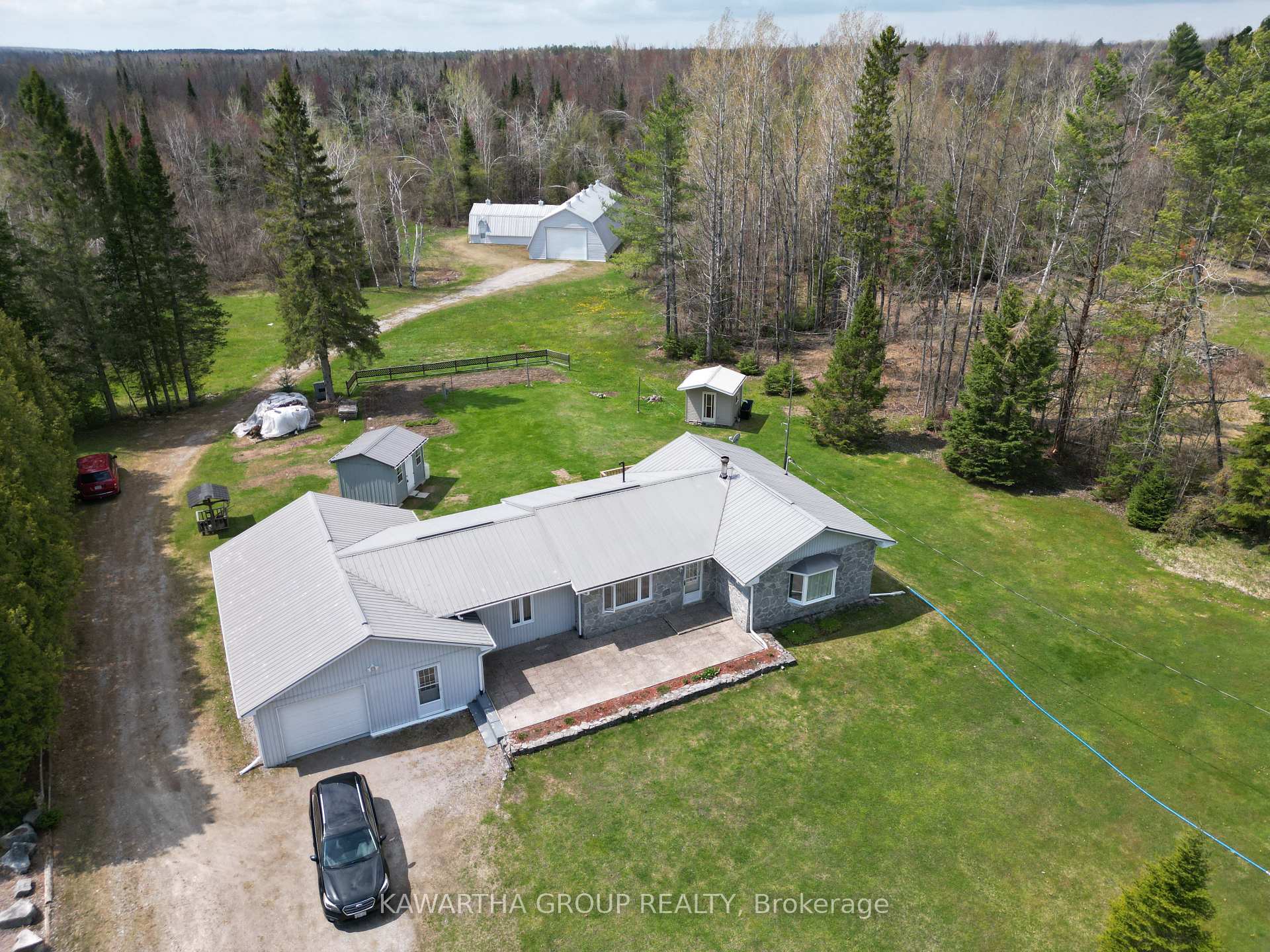 7621 Hwy 35 Highway S, Kawartha Lakes, ON, exterior