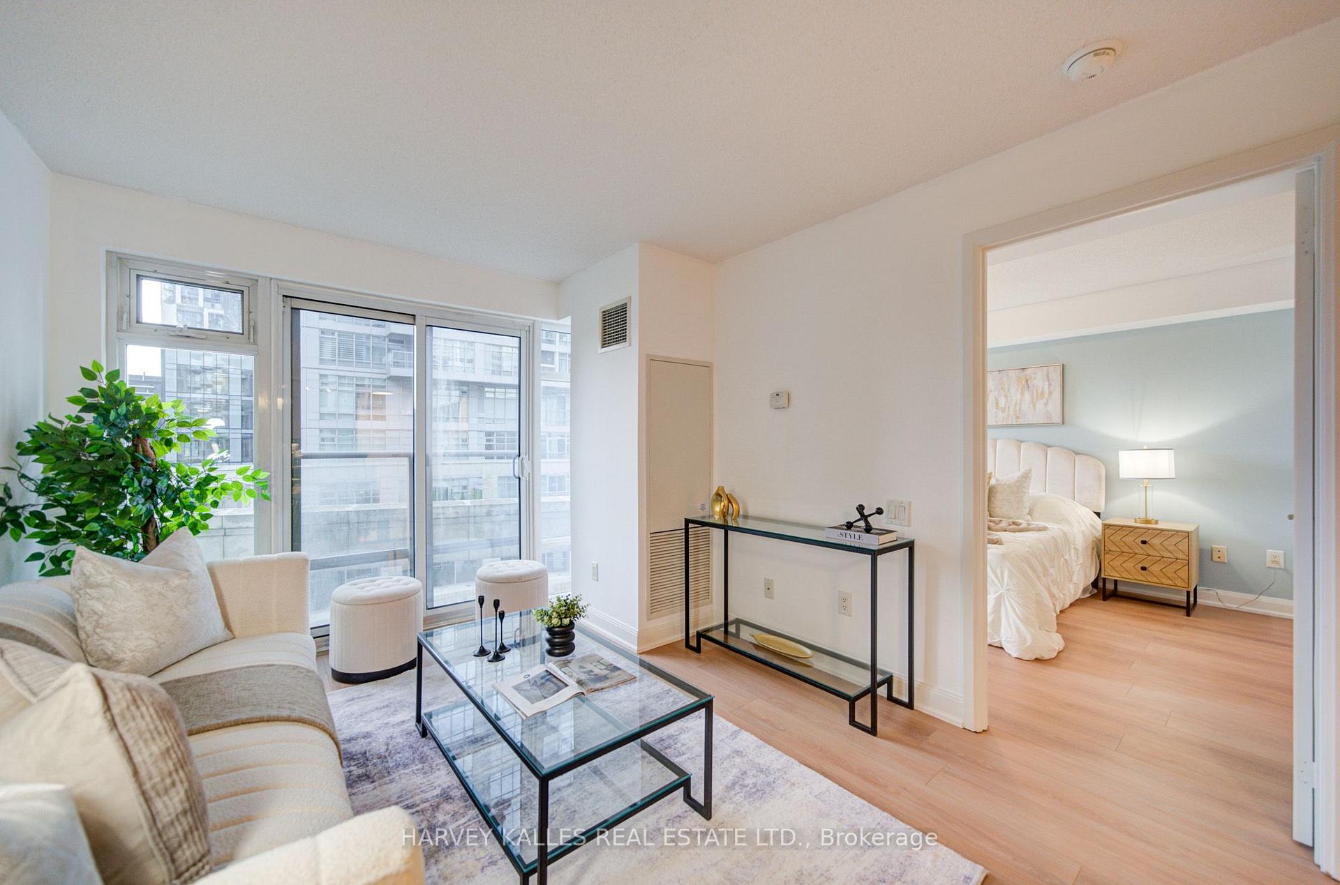504 - 2191 Yonge Street, Toronto C10, ON, exterior