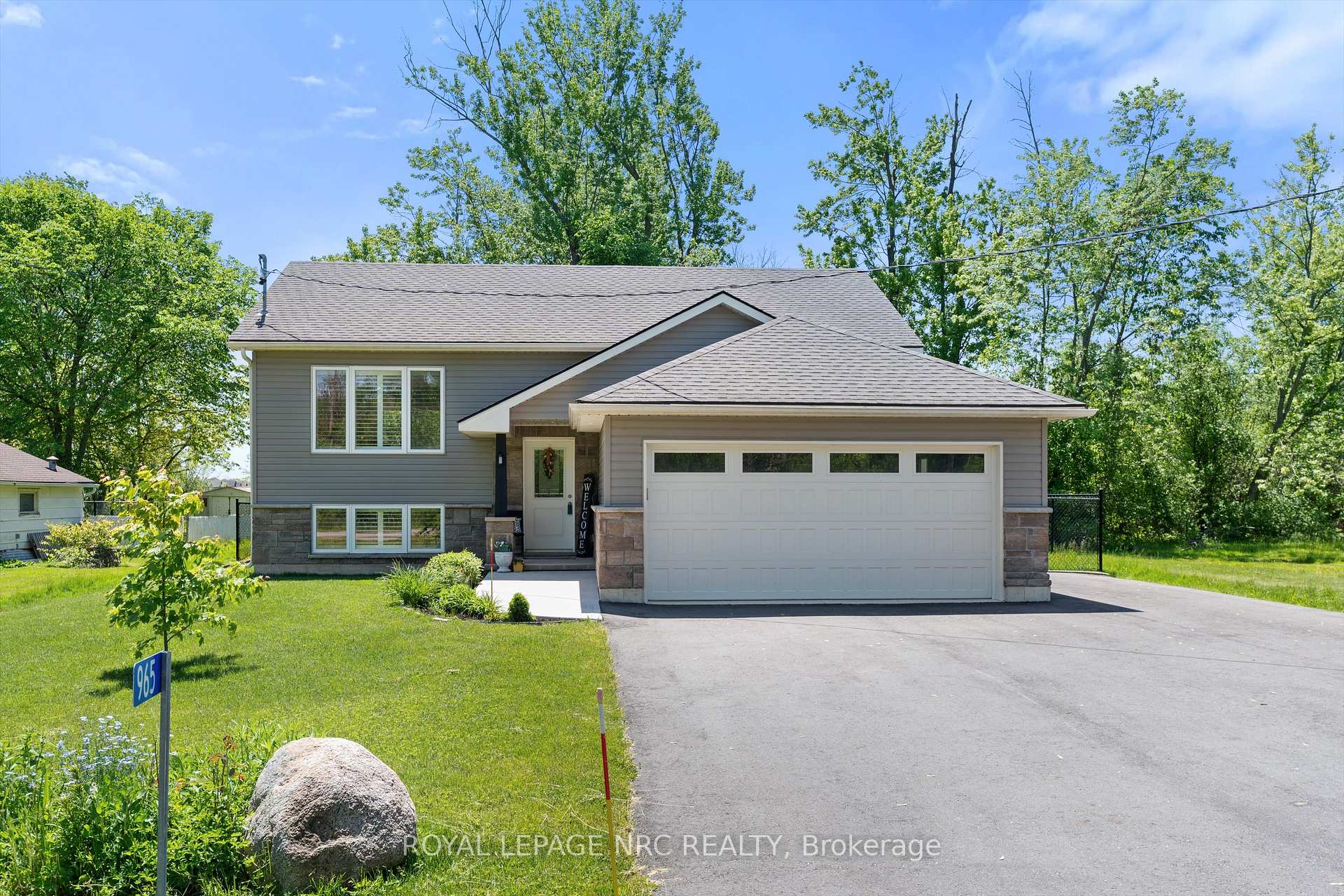 965 Bertie Street, Fort Erie, ON, exterior