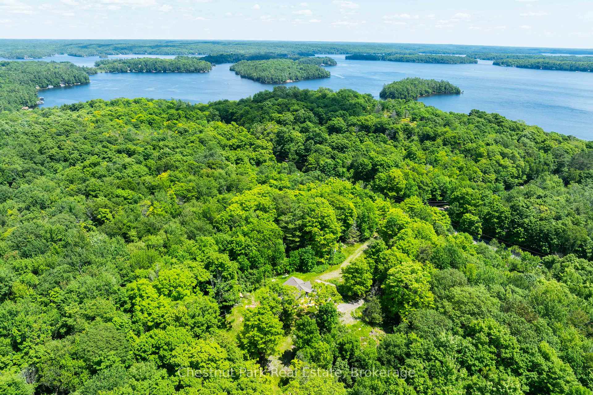 1435 Juddhaven Road, Muskoka Lakes, ON, exterior