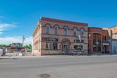 19-21 Brock Street W, Uxbridge, ON, exterior