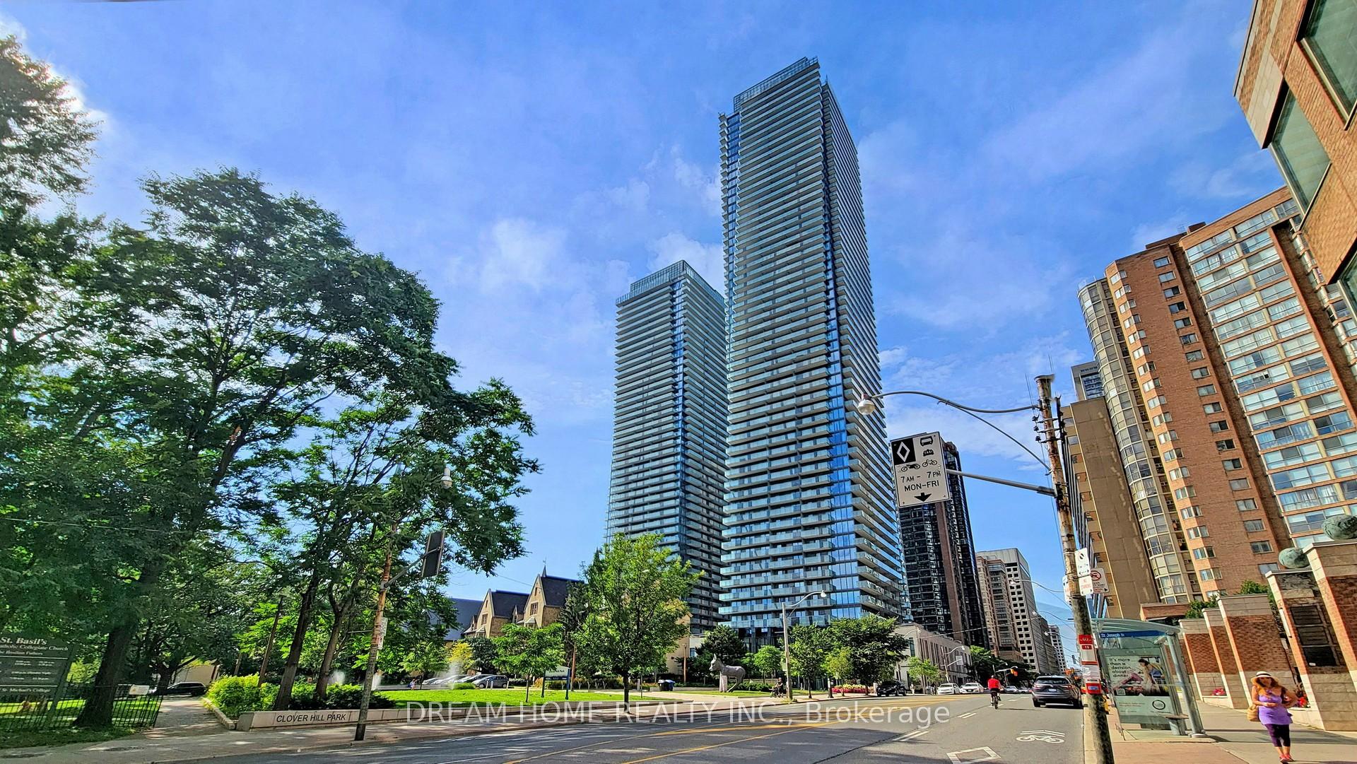 709 - 1080 Bay Street, Toronto C01, ON, exterior