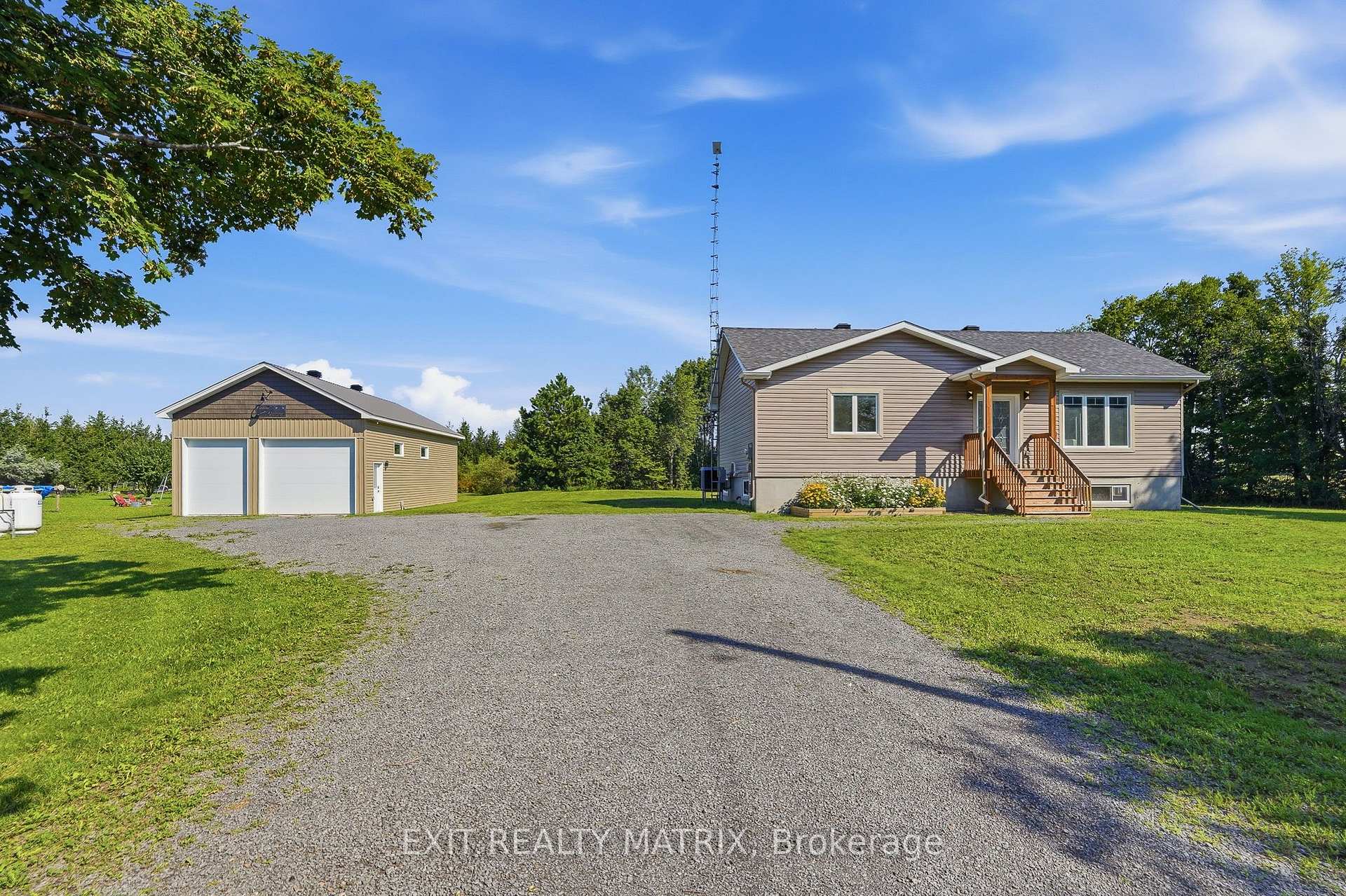 2355 Concession 7 Road, Alfred and Plantagenet, ON, exterior