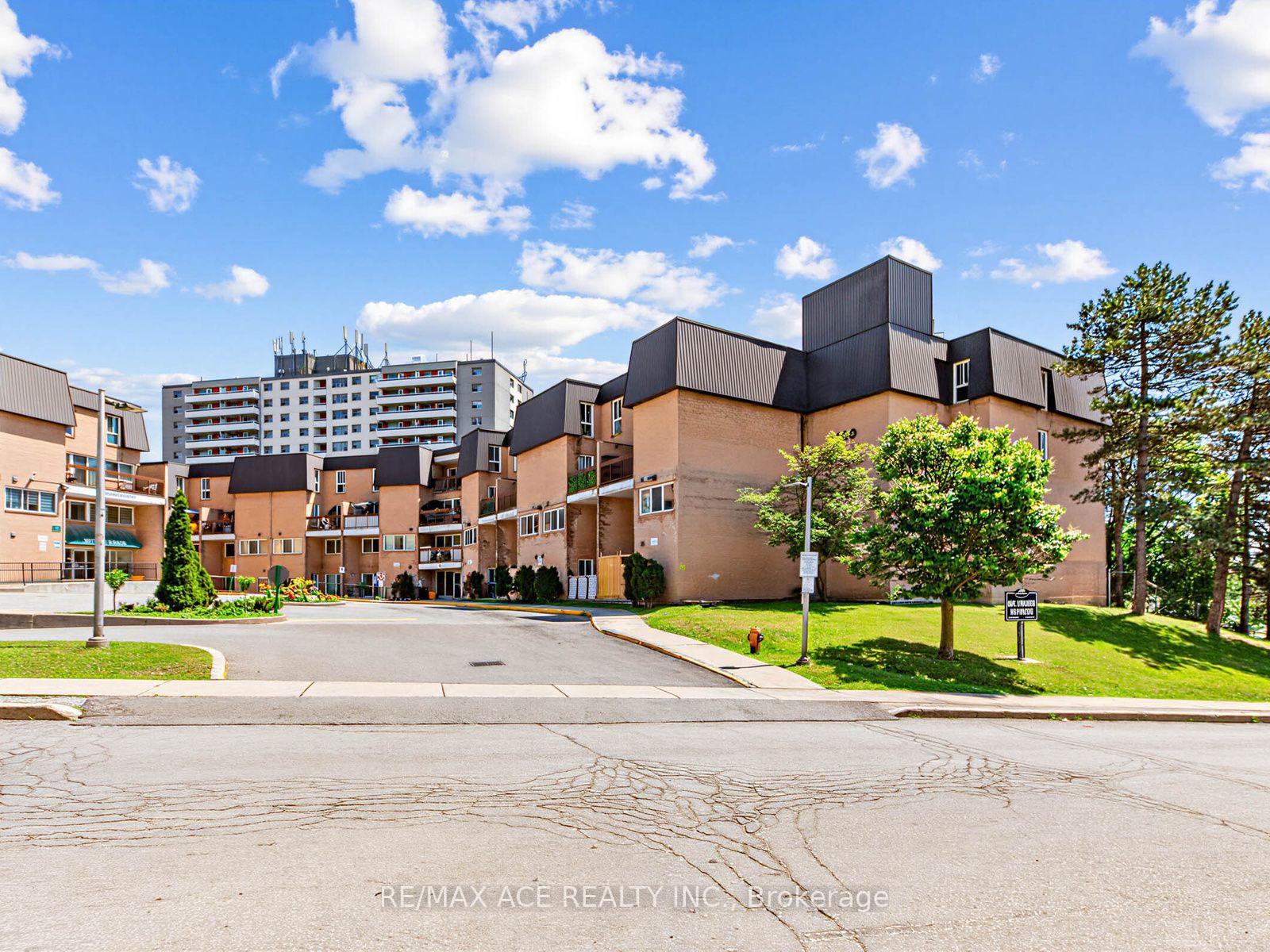 1017 - 100 Mornelle Court, Toronto E09, ON, exterior