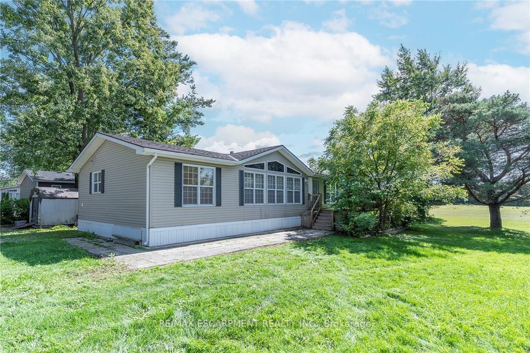 1161 4TH CONCESSION Road W, Hamilton, ON, exterior