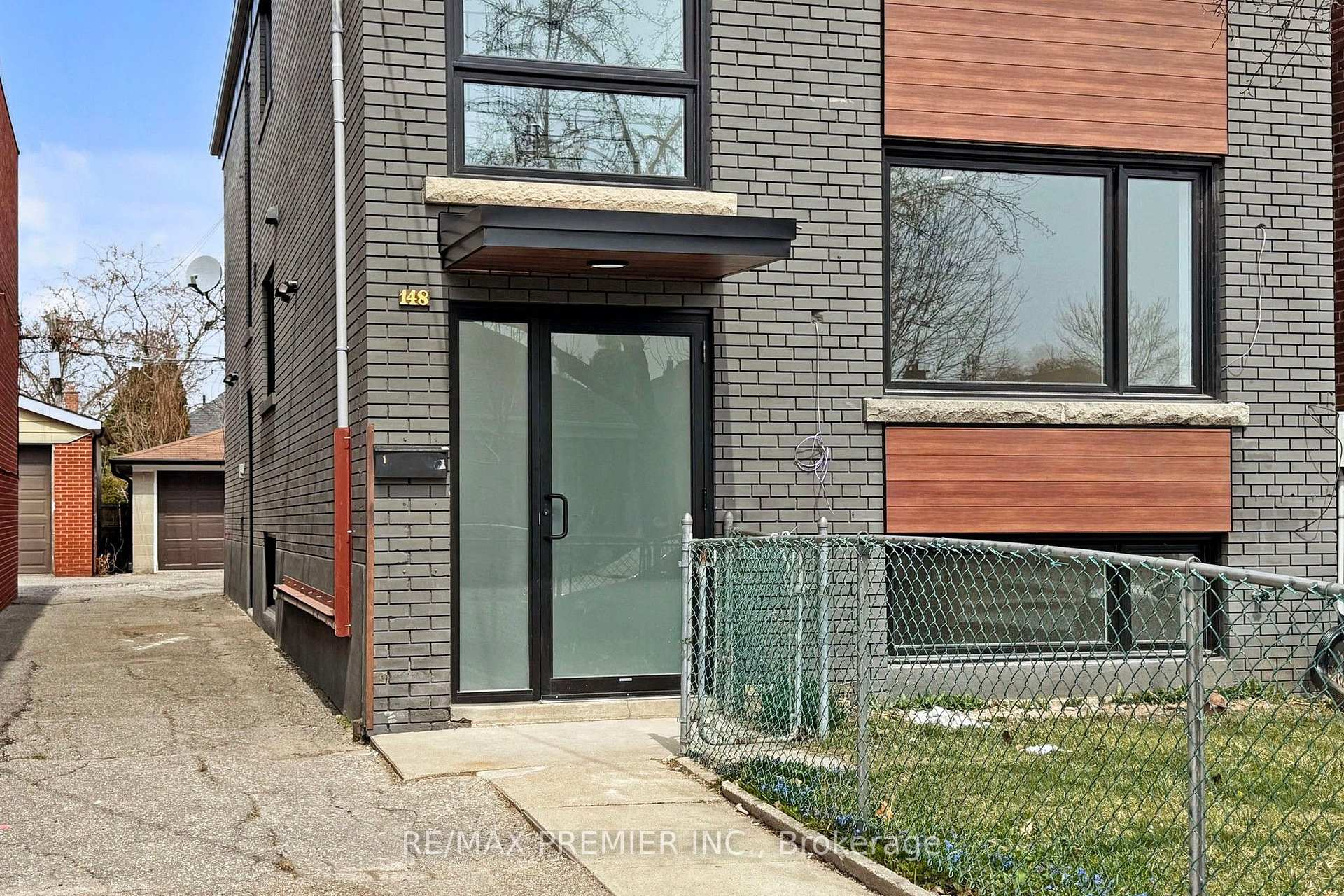 1 - 148 Lambton Avenue, Toronto W03, ON, exterior