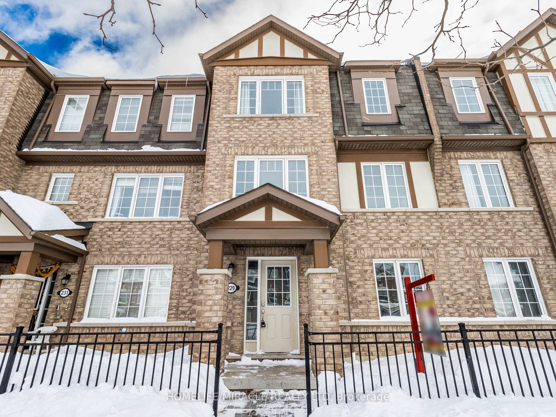 229 Remembrance Road, Brampton, ON, exterior