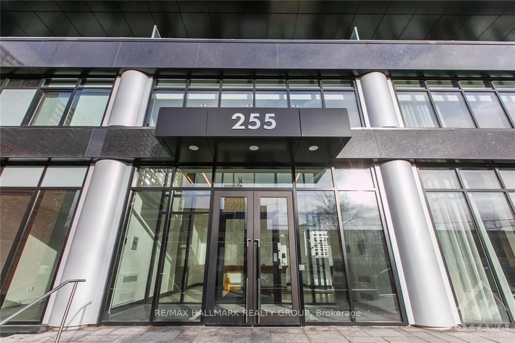 905 - 255 Bay Street, Ottawa Centre, ON, exterior