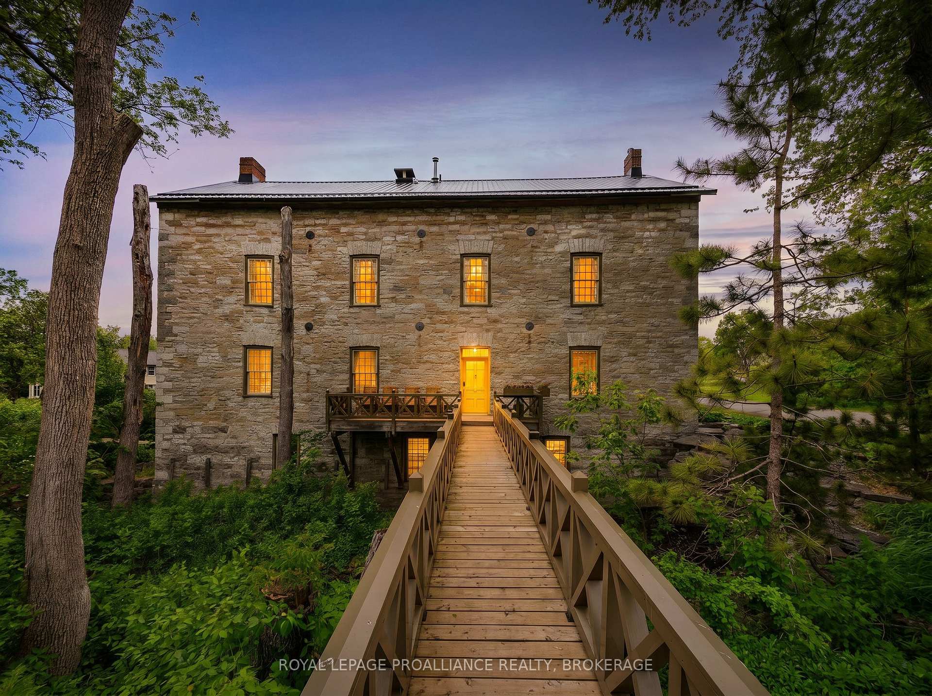28 Front Street, Stone Mills, ON, exterior
