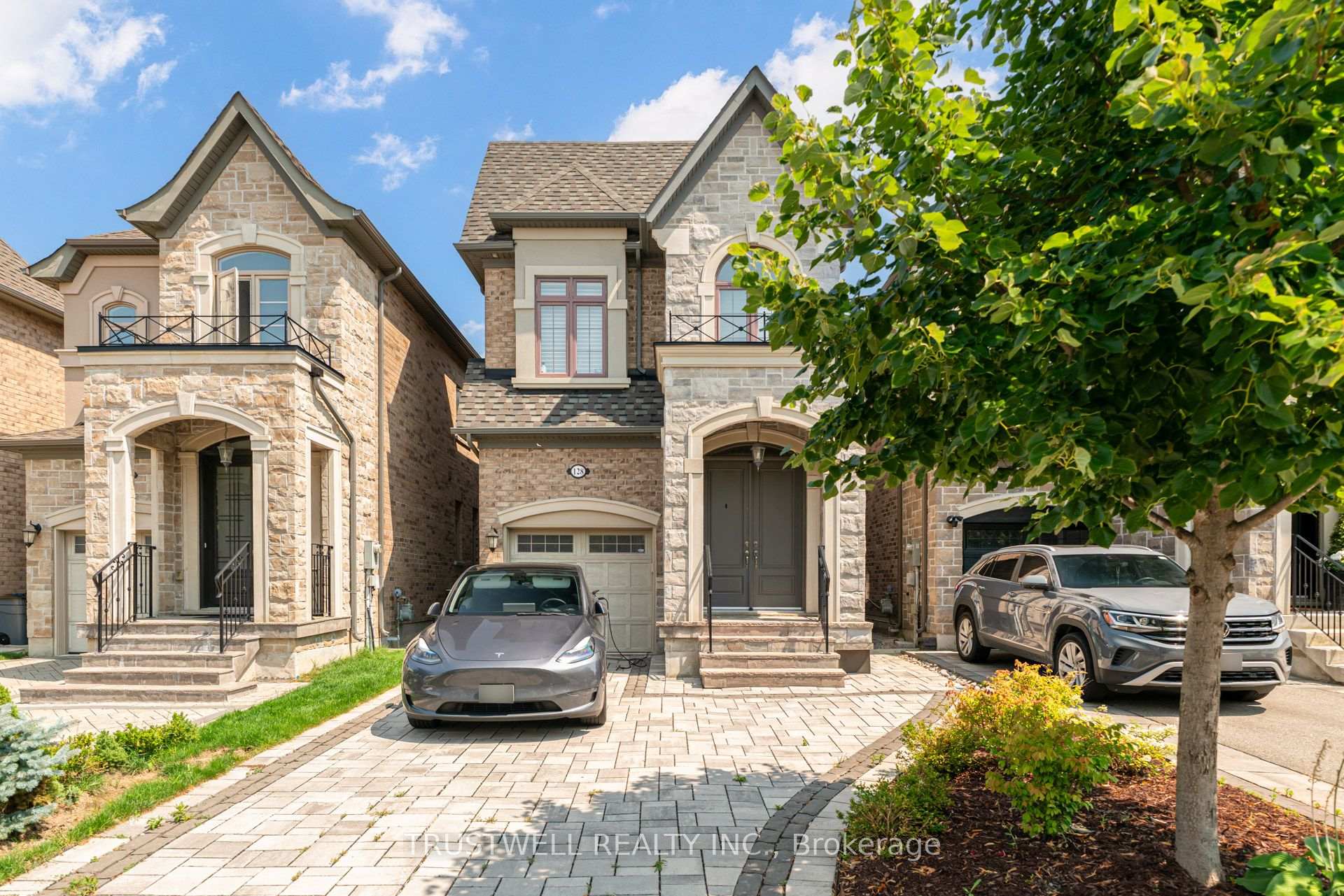 128 Hatton Garden Road, Vaughan, ON, exterior