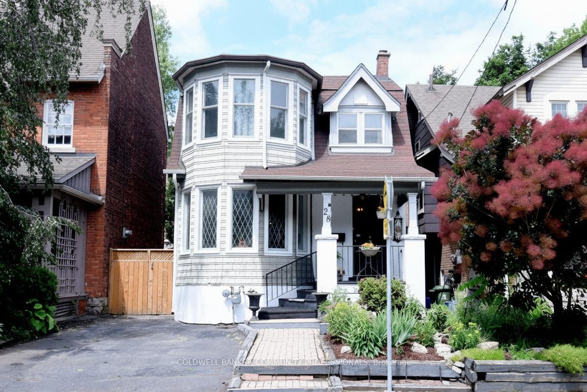 28 St Clair Avenue, Hamilton, ON, exterior