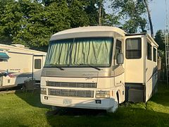 9 - 285 Crydermans Side Road, Georgina, ON, exterior