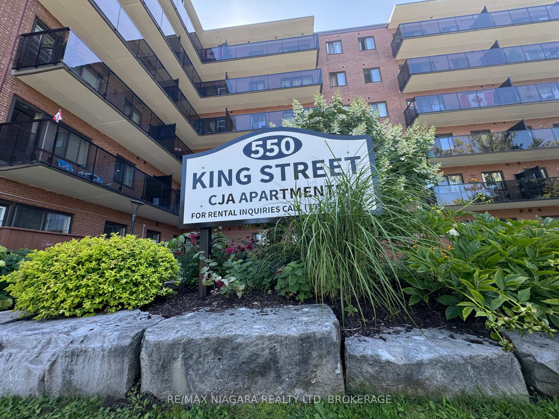 B102 - 550 King Street, Midland, ON, exterior