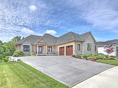240 Edgewater Boulevard, Middlesex Centre, ON, exterior