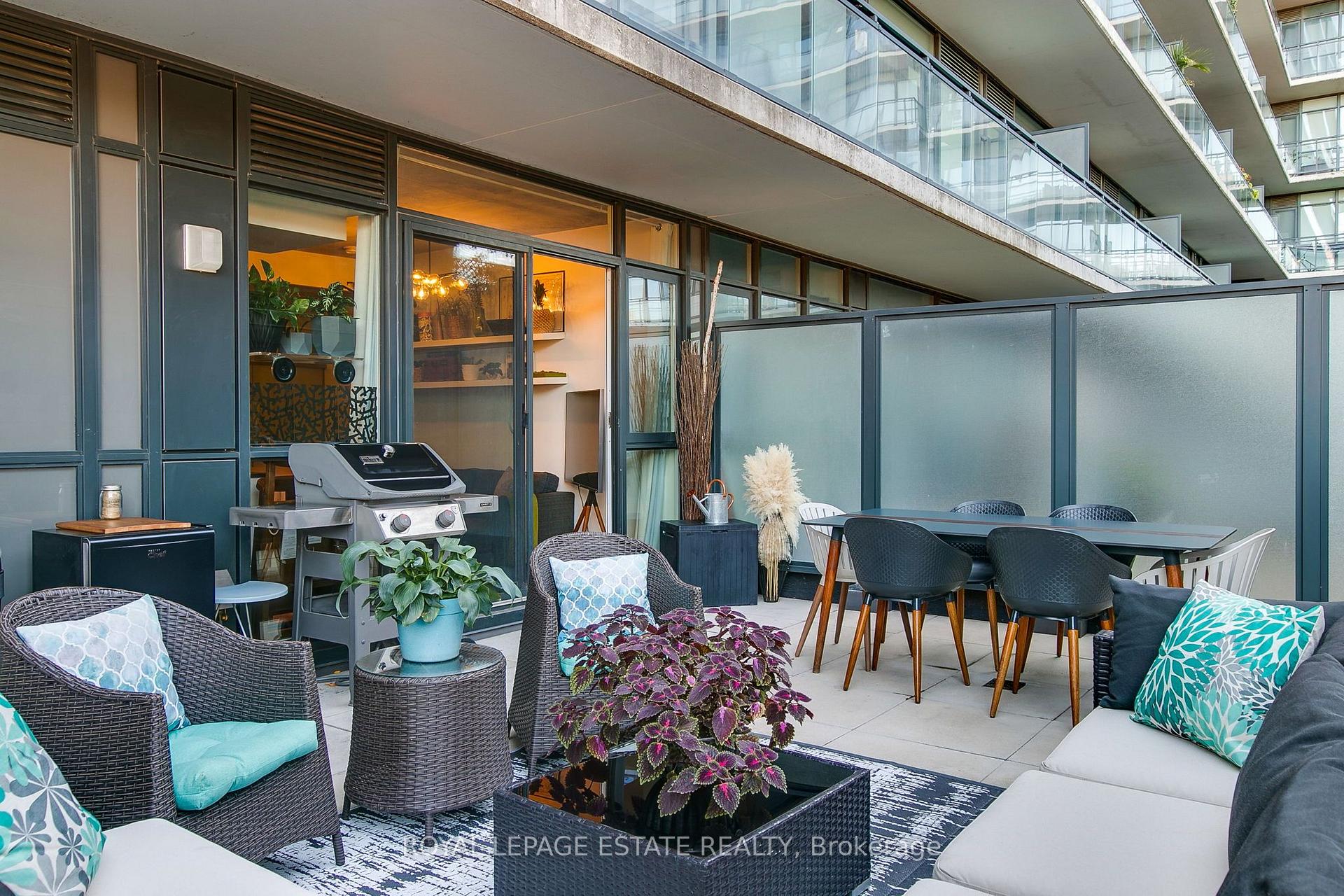 305 - 1190 Dundas Street E, Toronto E01, ON, exterior
