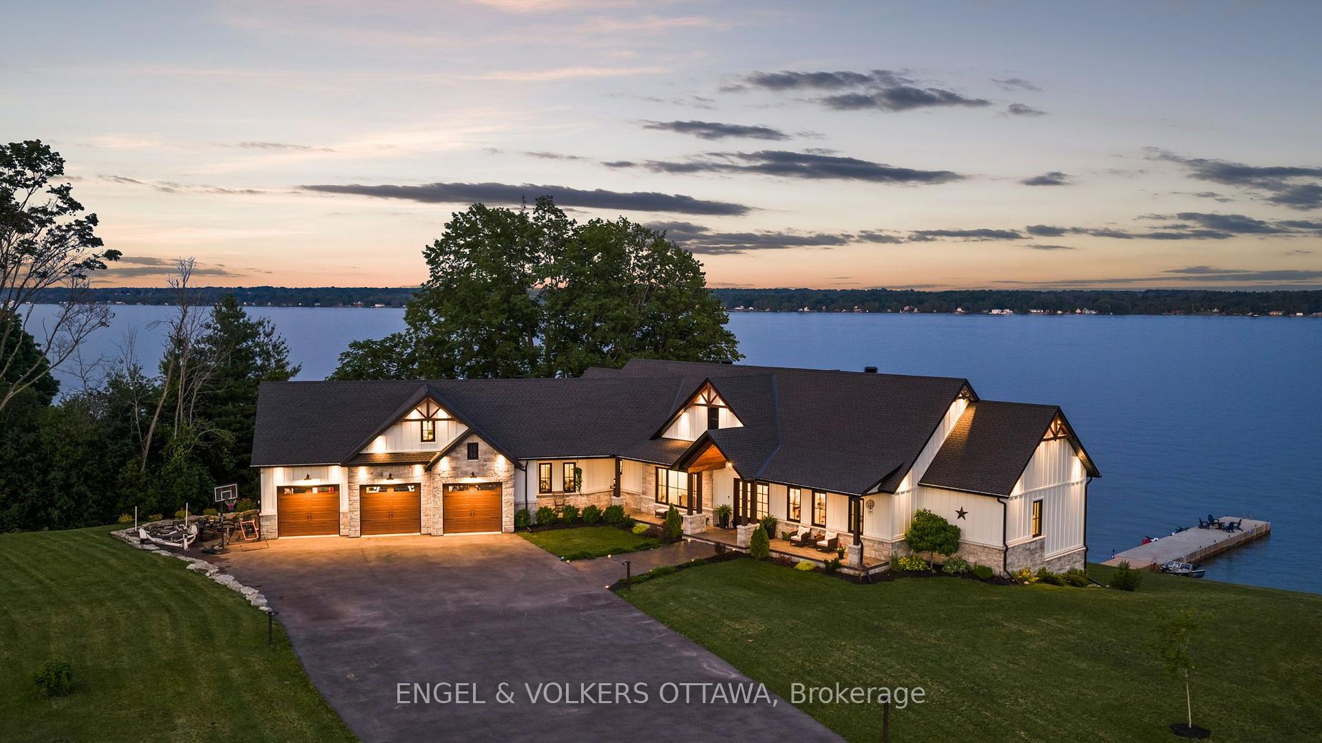 5 Shoreside Way, Augusta, ON, exterior