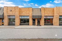 2 - 16 Sims Crescent, Richmond Hill, ON, exterior