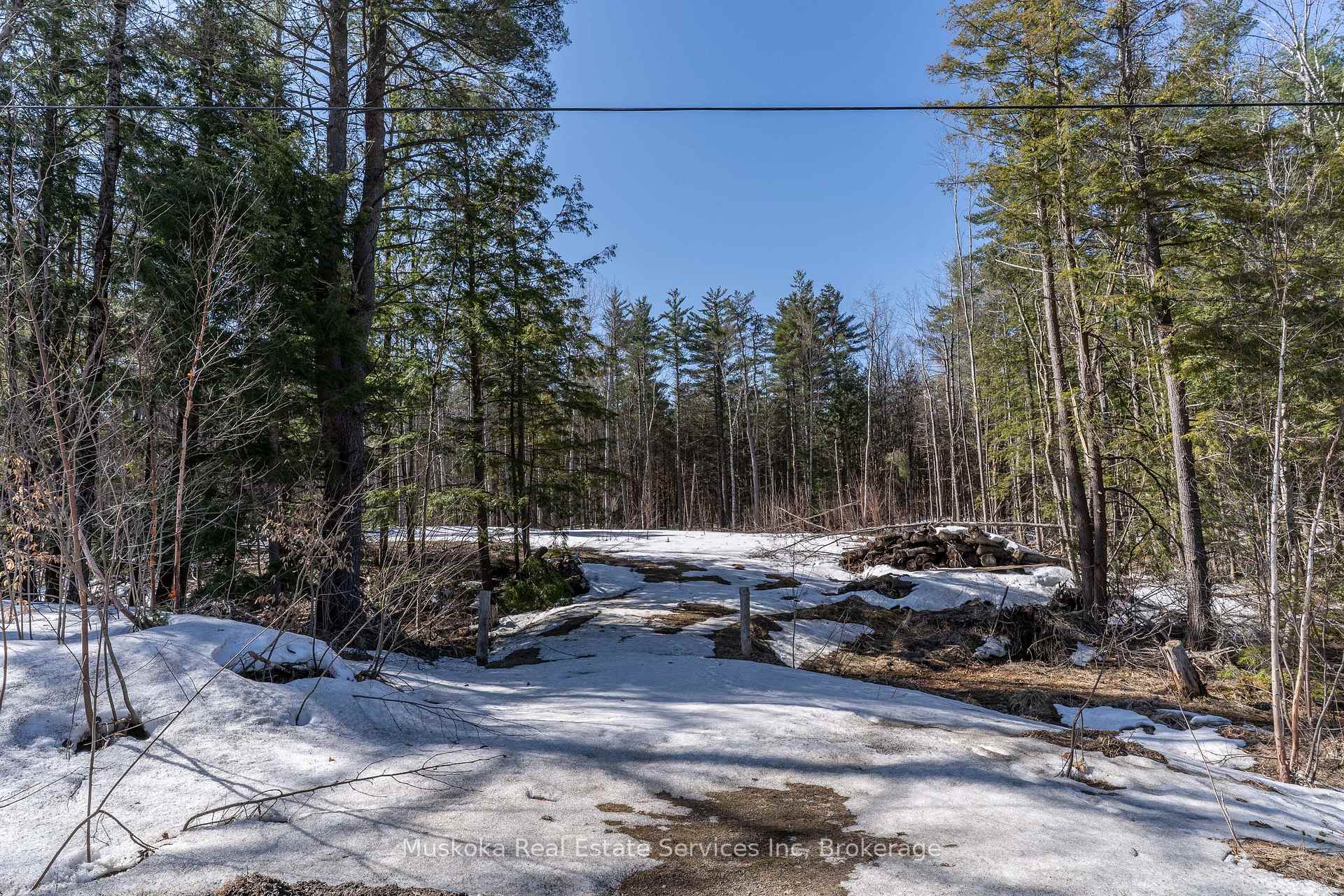 1023 Sparrow Lake Route D Route, Gravenhurst, ON, exterior