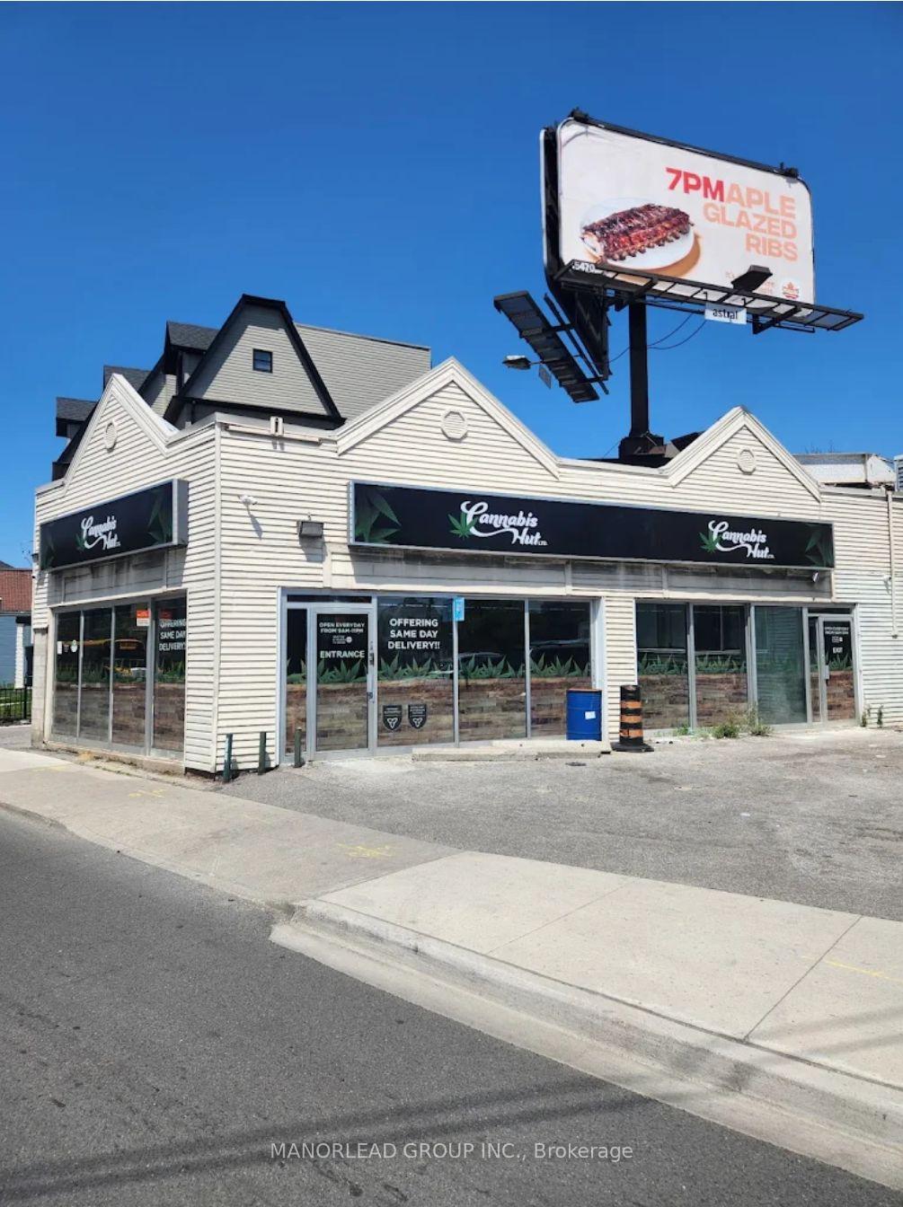 4 Church Street, Toronto W04, ON, exterior