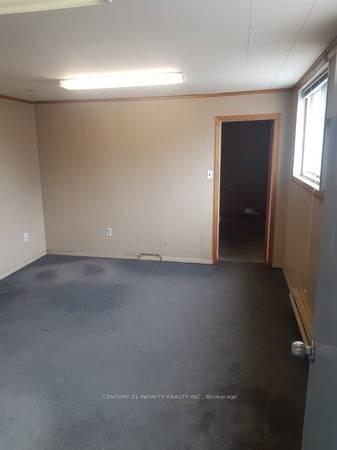 6 - 1019 Nelson Street, Oshawa, ON, exterior
