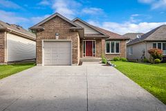 180 Drapers Street, Welland, ON, exterior