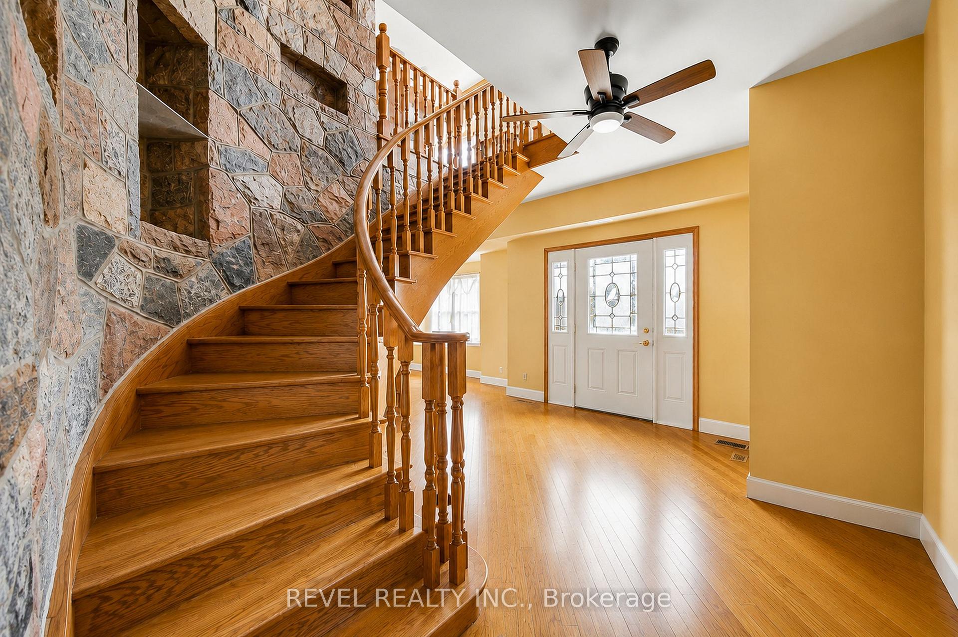 3156 Escarpment Side Road, Caledon, ON, exterior