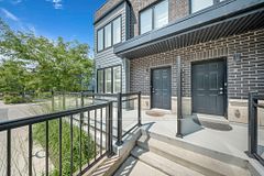 10 - 2212 Bromsgrove Road, Mississauga, ON, exterior