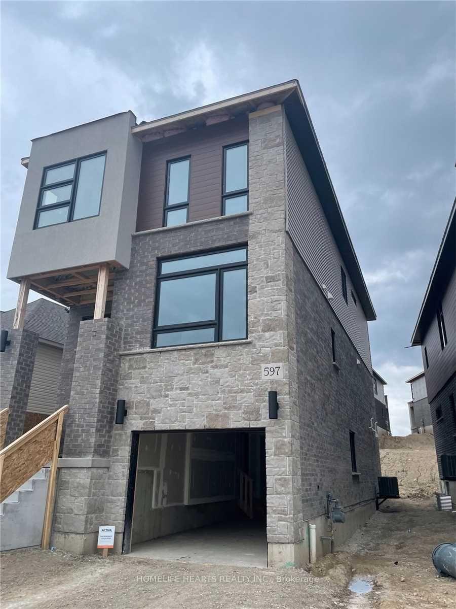 597 Benninger Drive, Kitchener, ON, exterior