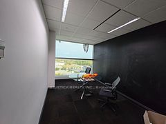 1103 - 5500 North Service Road, Burlington, ON, exterior