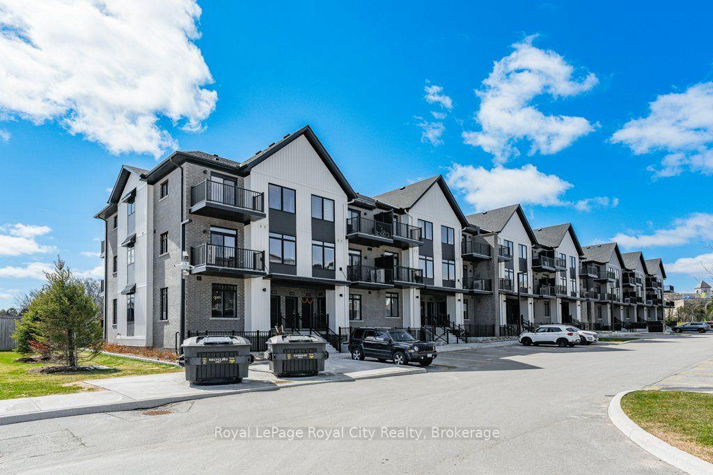 162 - 824 Woolwich Street, Guelph, ON, exterior