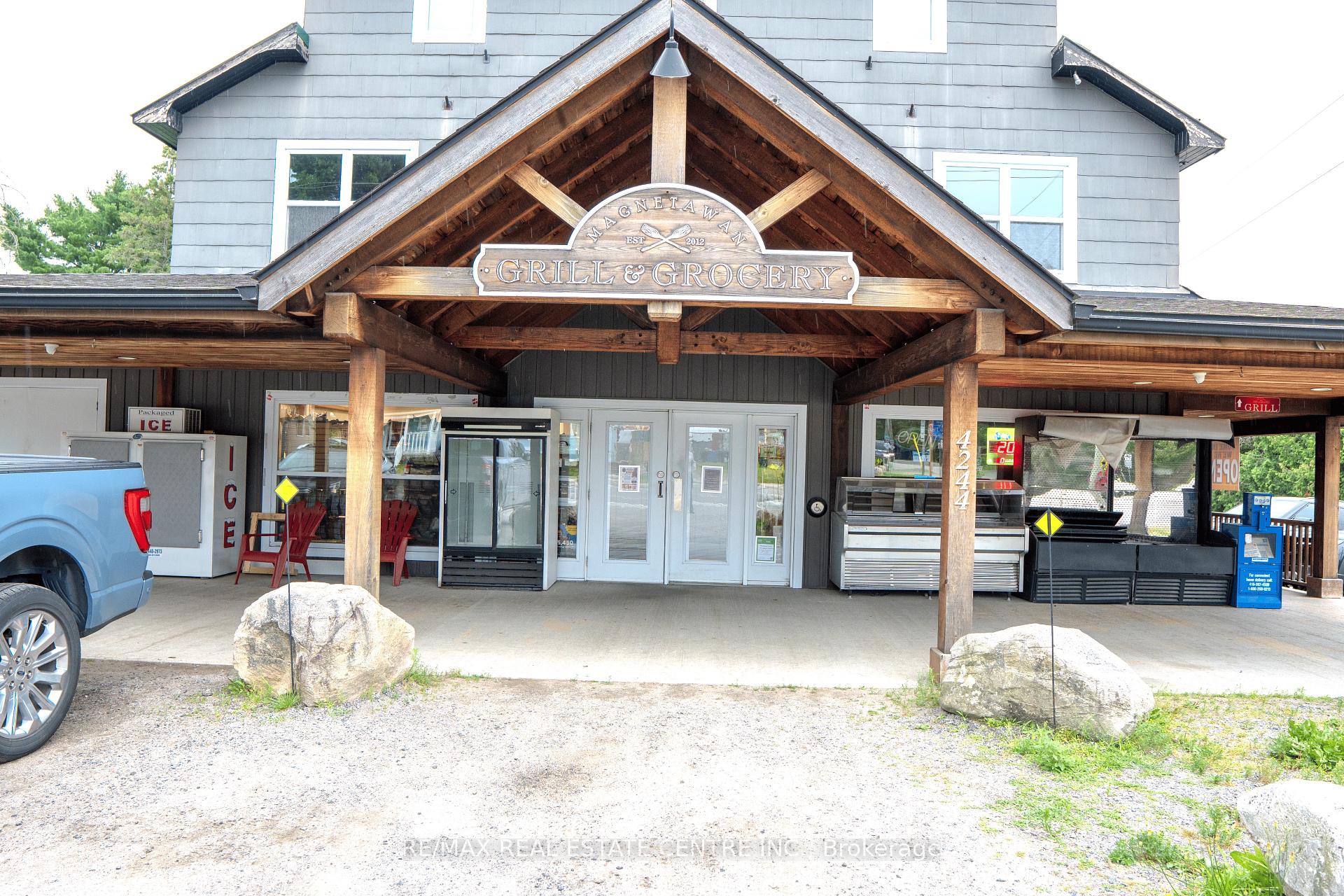 4244 Highway 520 N/A, Magnetawan, ON, exterior
